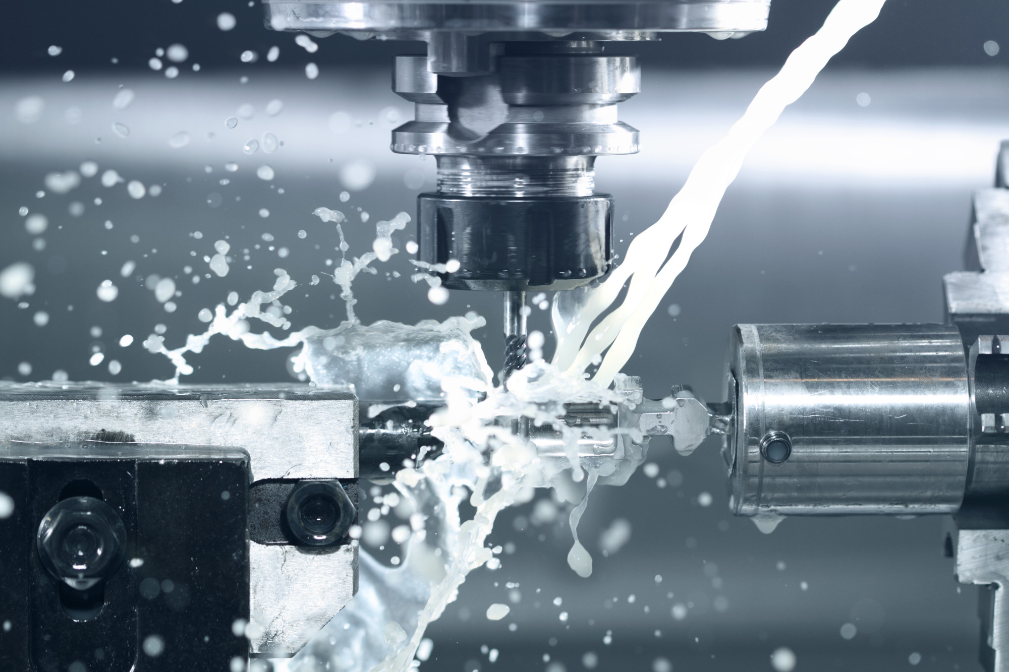 how does a cnc plasma cutting machine work